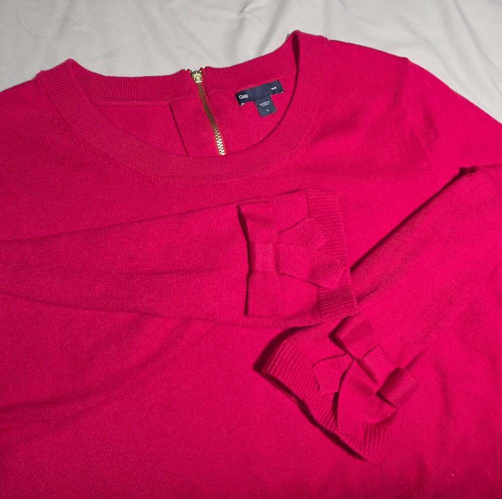 Gap Bow Cuff Sweater Size L Pink Cotton Blend